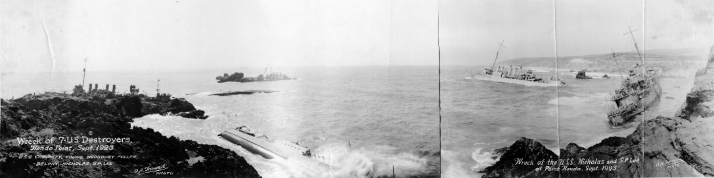 A panoramic view of seven destroyers of DesRon 11 wrecked at Honda Point in September 1923