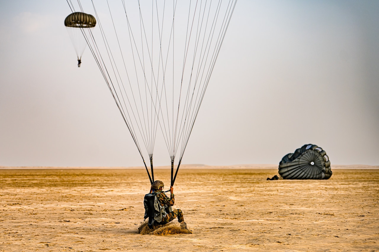 A Qatari service member