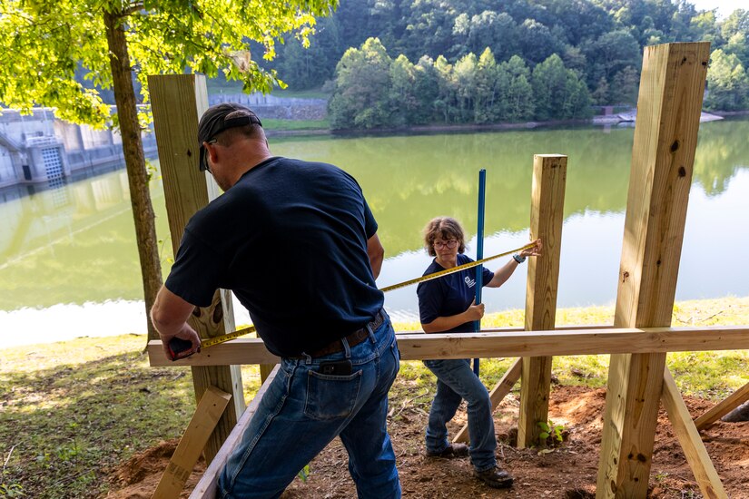 Park rangers and maintenance workers add amenities for visitors at Stonewall Jackson
