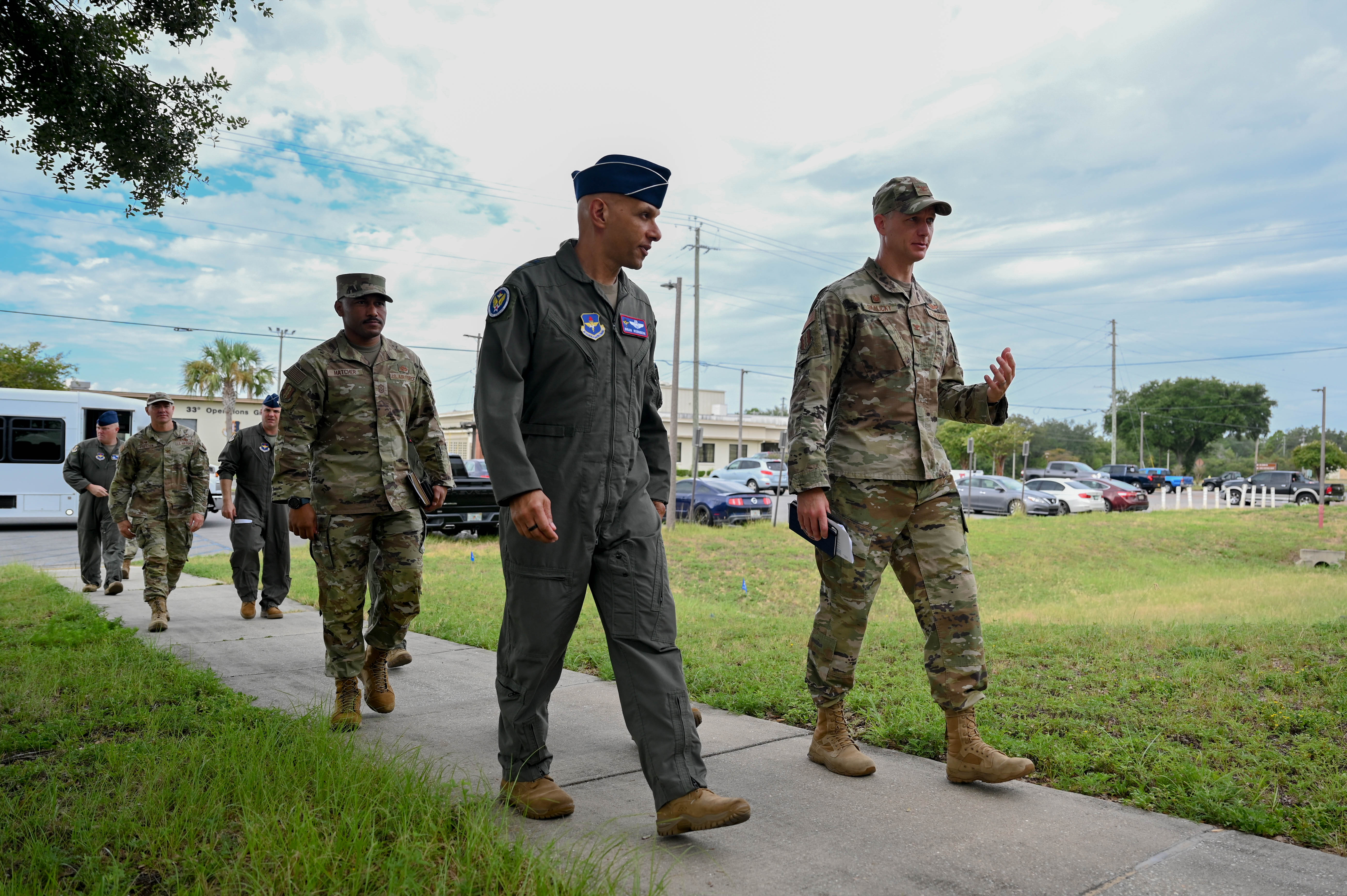 AETC command team visits 33rd Fighter Wing Nomads > 33rd Fighter Wing