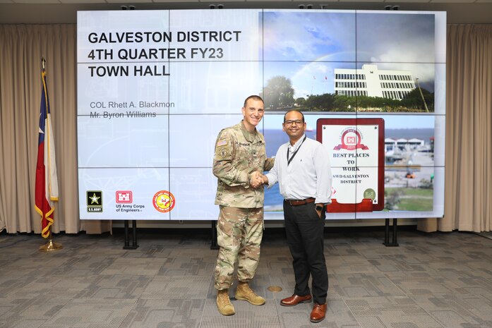 A commander's coin is a way for the commander to show their appreciation for a phenomenal job, on the spot.