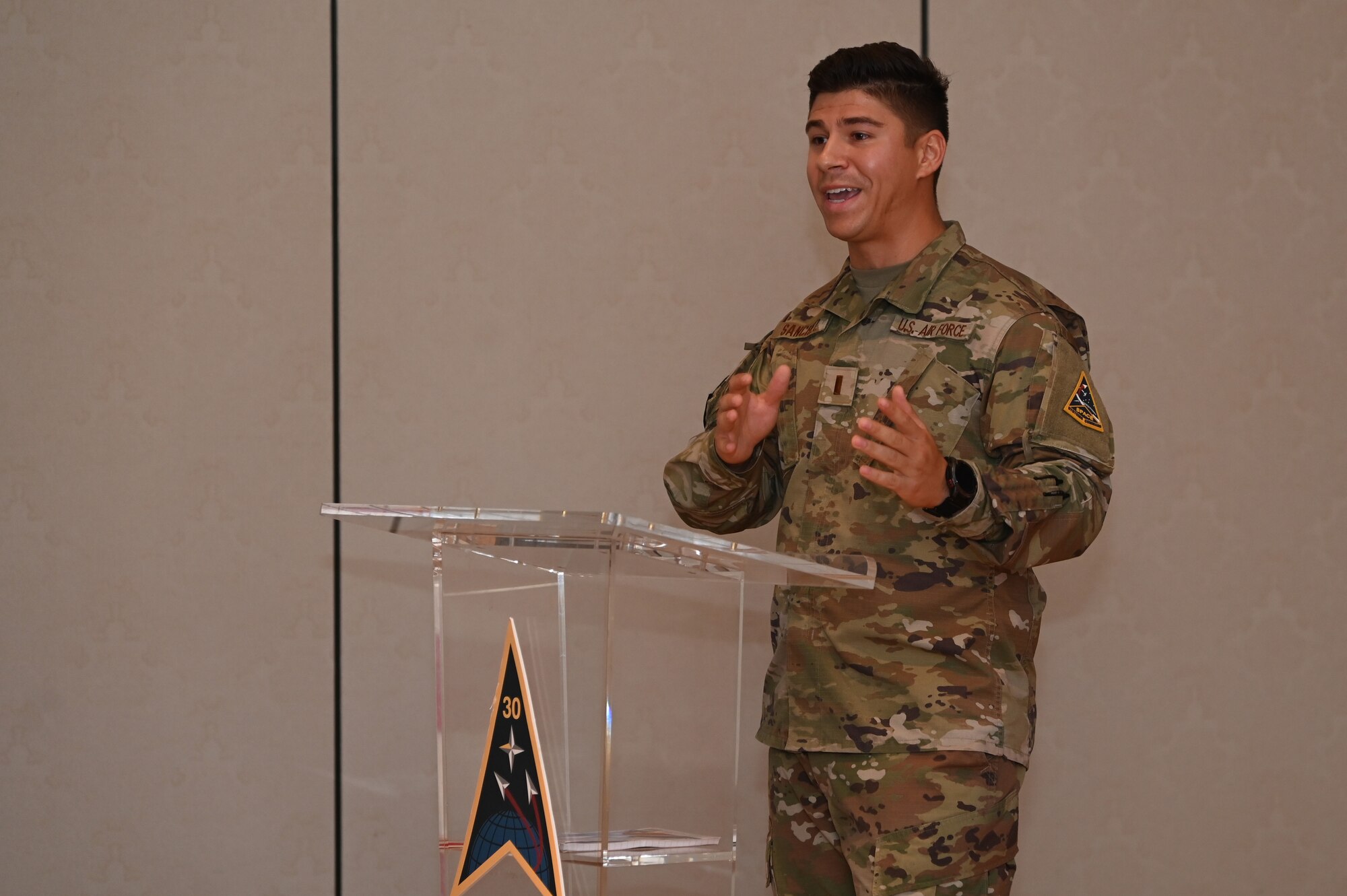 airmen and guardians participate in pitch day event at vandenberg