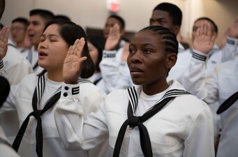 Recruits take the oath of naturalization at Recruit Training Command.