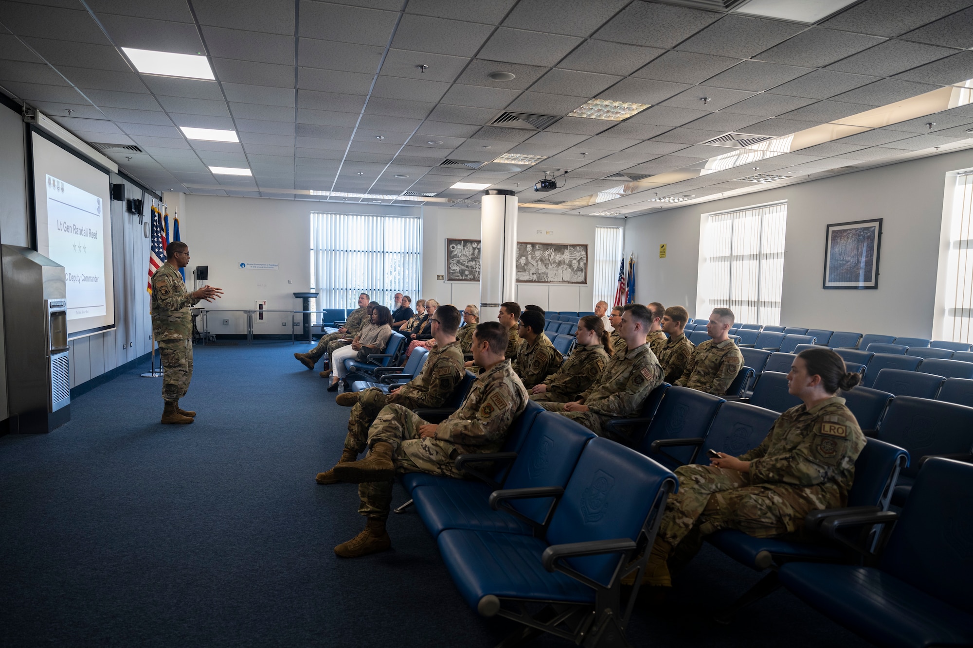 Reed’s visit to the 727th AMS allowed him to tour different sections of the squadron, providing an opportunity to highlight Airmen and personnel from the squadron.