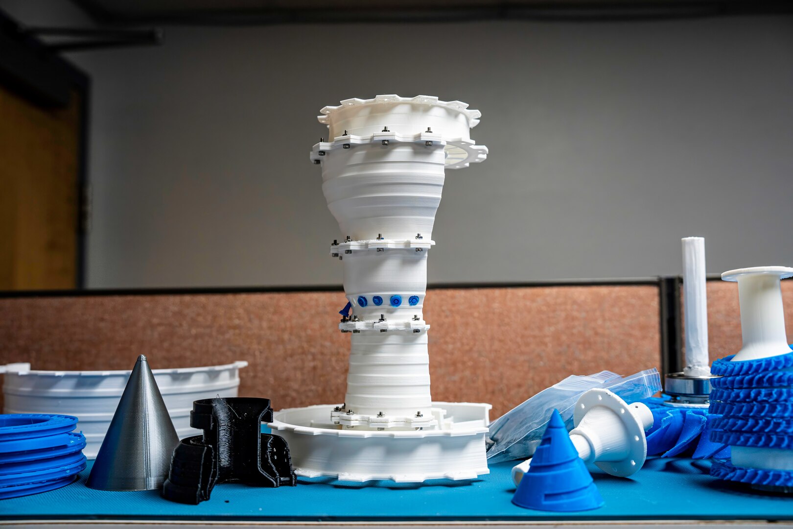 A 3D printed model of a jet engine.