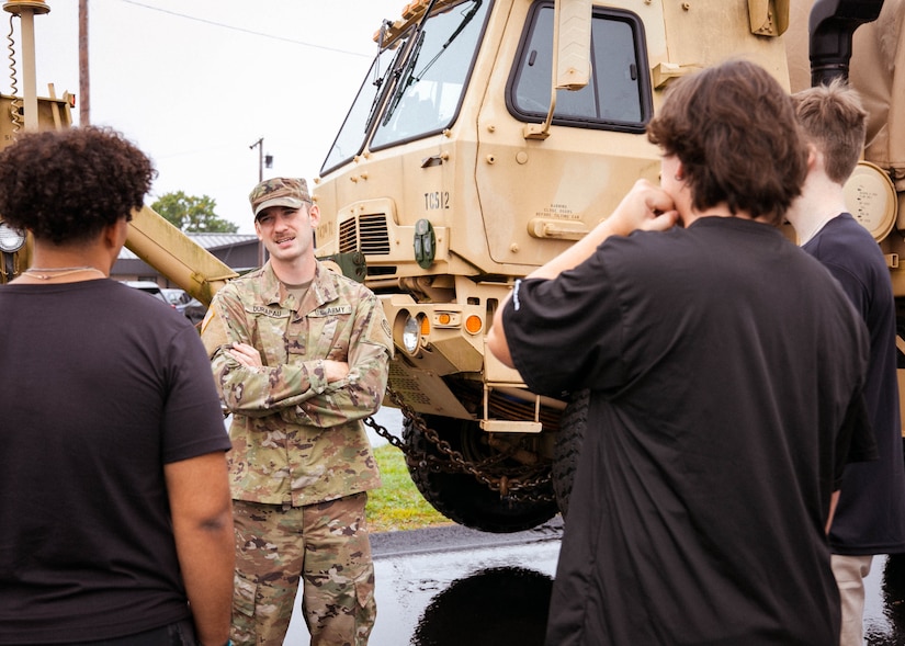 Future is full of possibilities: Event offers preview of life in Army Reserve