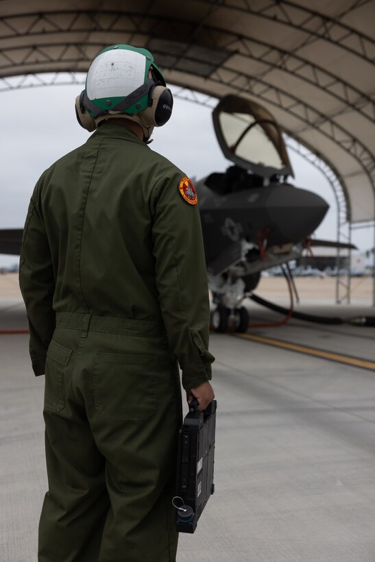 A U.S. Marine Corps F-35C Lightning II with Marine Fighter Attack Squadron (VMFA) 311, Marine Aircraft Group 11, 3rd Marine Aircraft Wing, is parked under the hanger at Marine Corps Air Station Miramar, California, Sept. 15, 2023.
