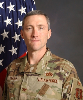 Command Photo of Col. Daniel E. Nelson