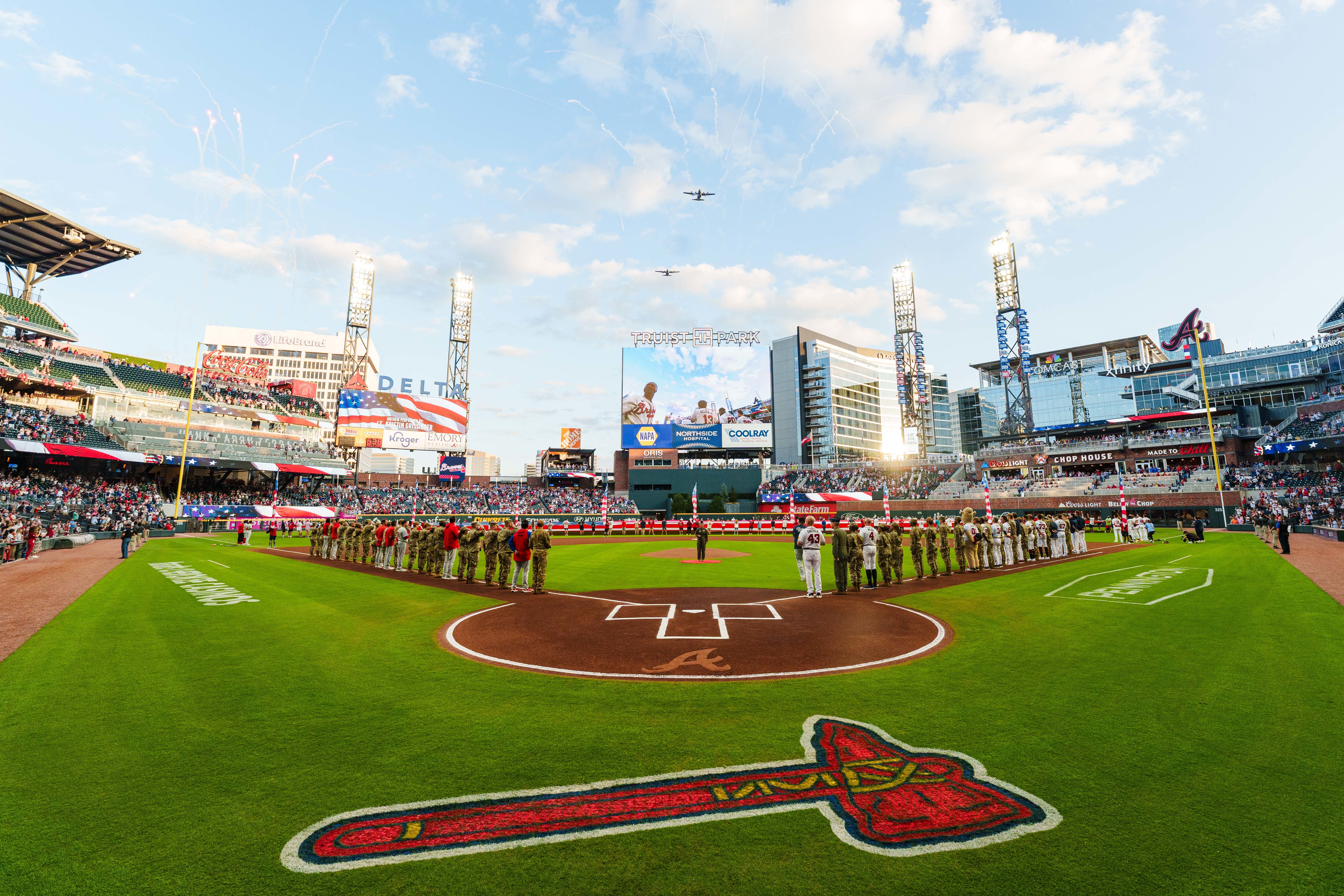 Atlanta Braves host Dobbins Day, honor servicemembers > Dobbins