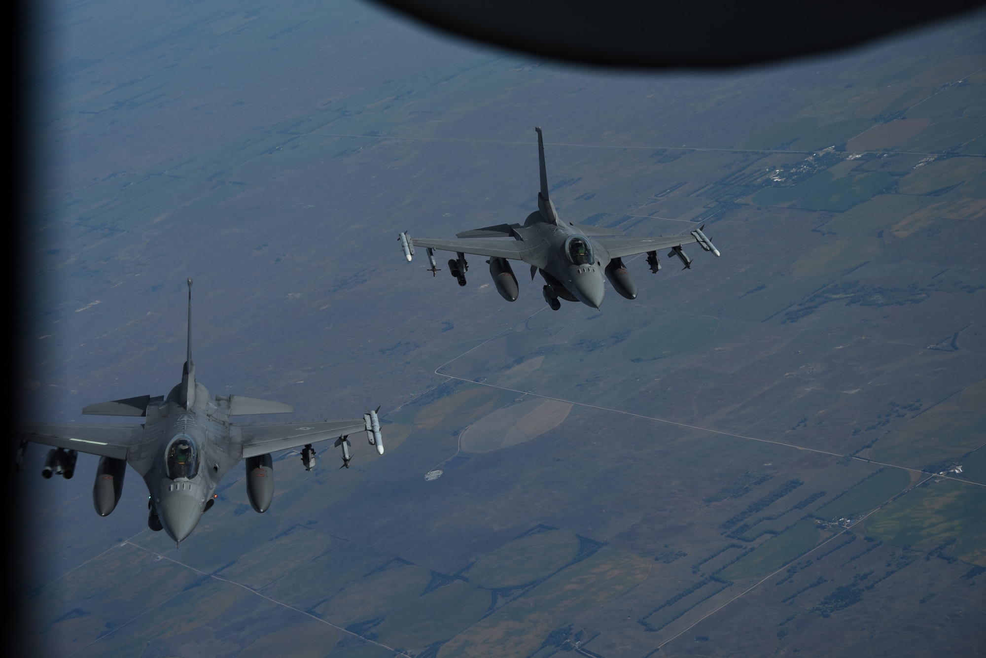 f-16
