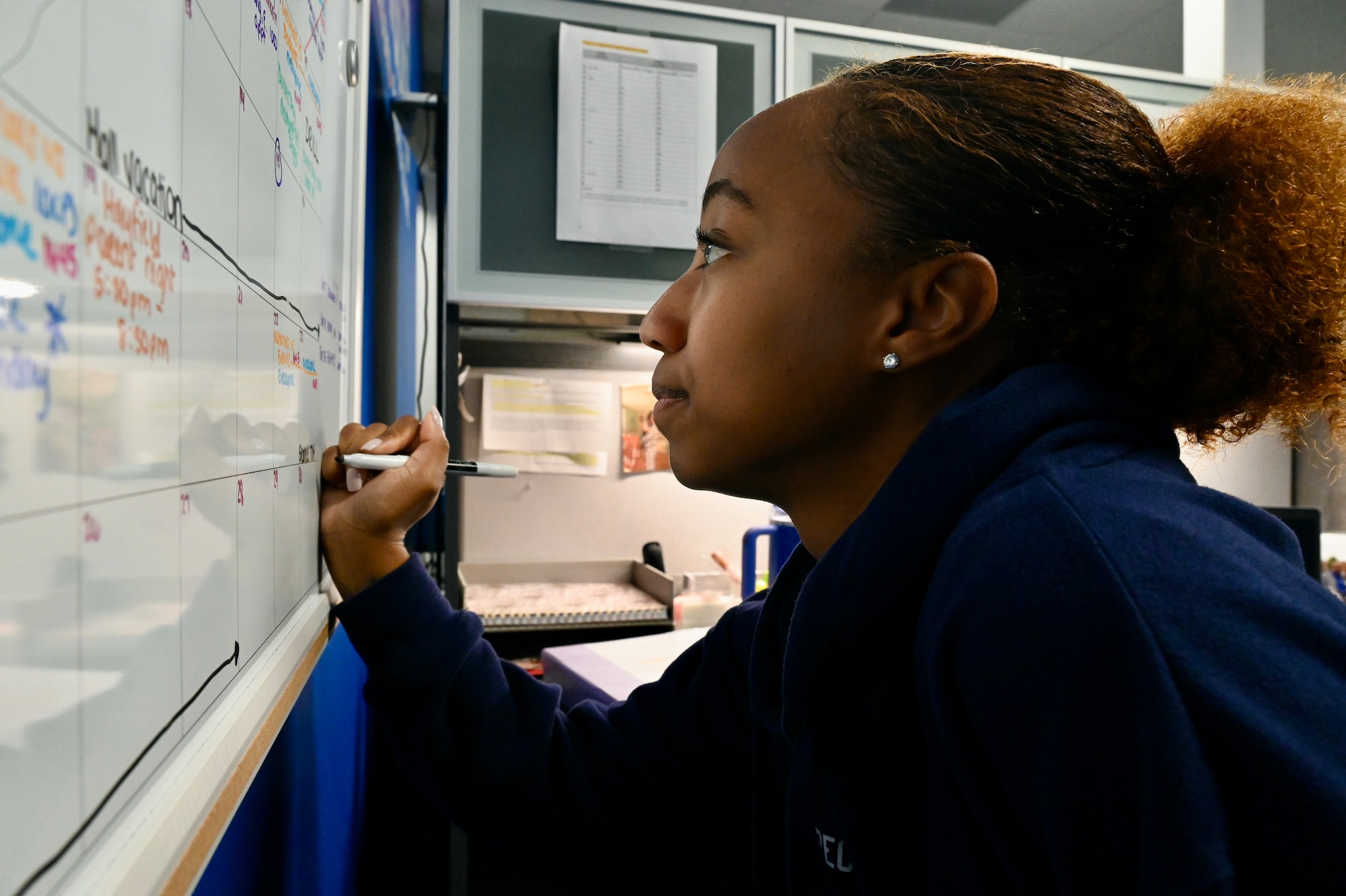 he District of Columbia Air National Guard opened a storefront recruitment office in southern Prince George’s County, Md., Aug. 14, 2023.  Recruiters are more accessible to assist prospects through the process of becoming a Capital Guardian, and the opportunities available within the 113th Wing.