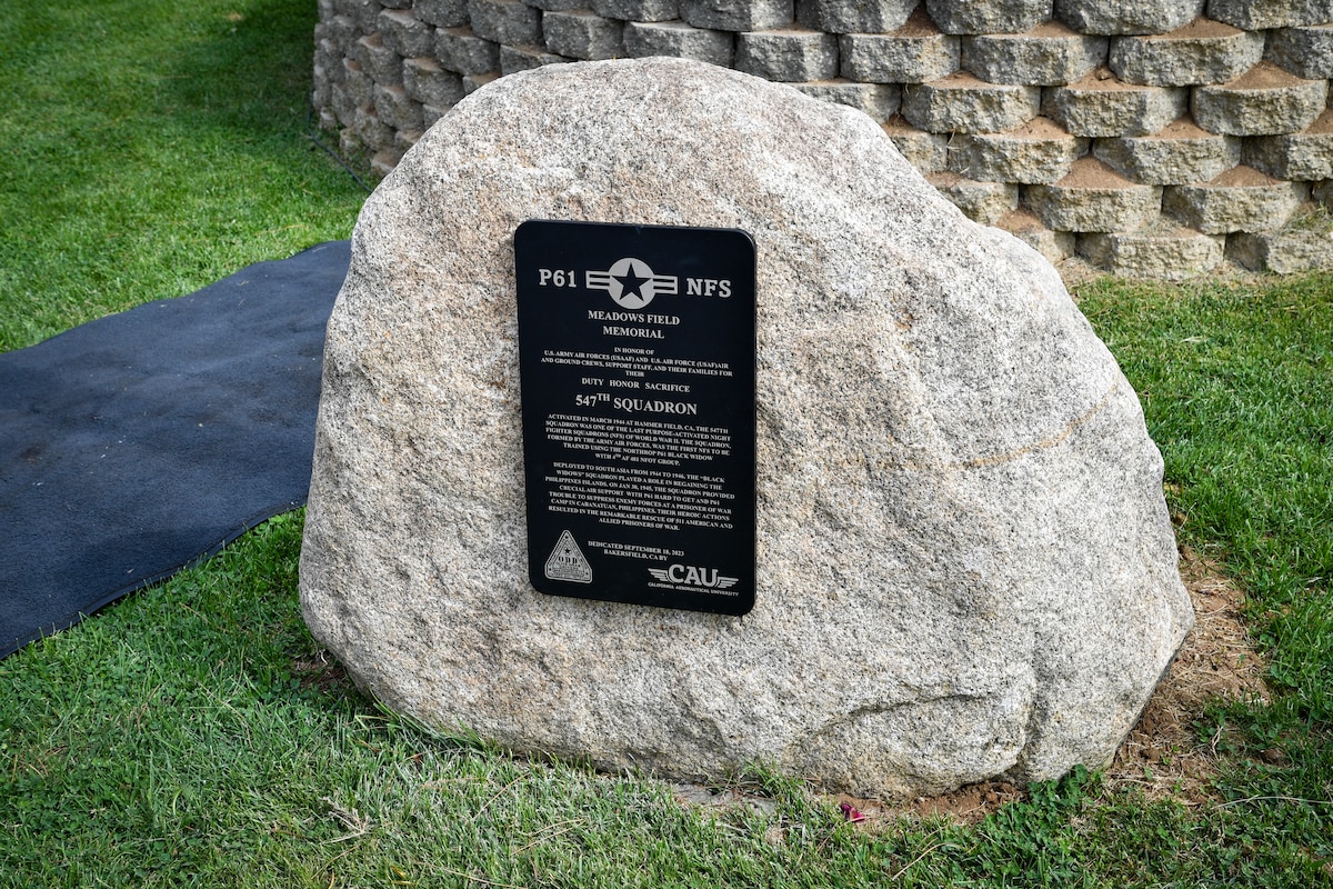 【P14544】Memorial 547th Night Fighter Squadron honored with WWII plaque dedication