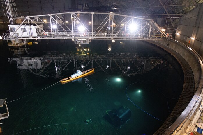 Naval Sea Systems Command (NAVSEA) 05T1 demonstrates sustainment technologies at the Visualization Workshop hosted by Naval Surface Warfare Center (NSWC), Carderock Division in West Bethesda, Maryland.