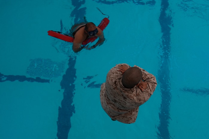 A U.S. Marine Corps recruit with Alpha Company, 1st Recruit Training Battalion, participates in swim week, the fifth week of recruit training at Marine Corps Recruit Depot San Diego, Sept. 18, 2023. Basic Swim Qualification teaches recruits essential skills for executing basic water maneuvers and promotes combat readiness among recruits.(U.S. Marine Corps photo by Lance Cpl. Francisco Angel)