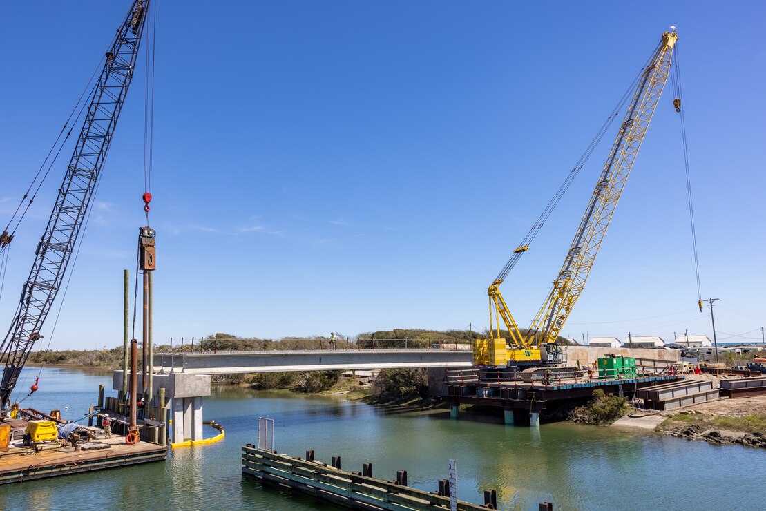 Onslow Beach Bridge Construction