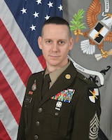 Official photo of CSM Ronald V. Krause