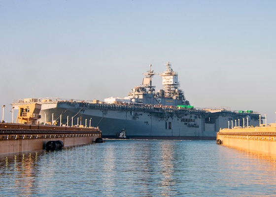 Amphibious assault ship USS Essex (LHD 2) prepares to depart the Pride of California Dry Dock, BAE Systems, San Diego, Sept. 8, 2023.