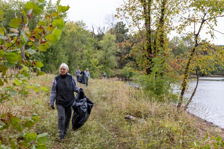 The Pittsburgh District celebrates National Public Lands Day each year by inviting the community to help clean up and complete improvement projects at its various reservoirs.