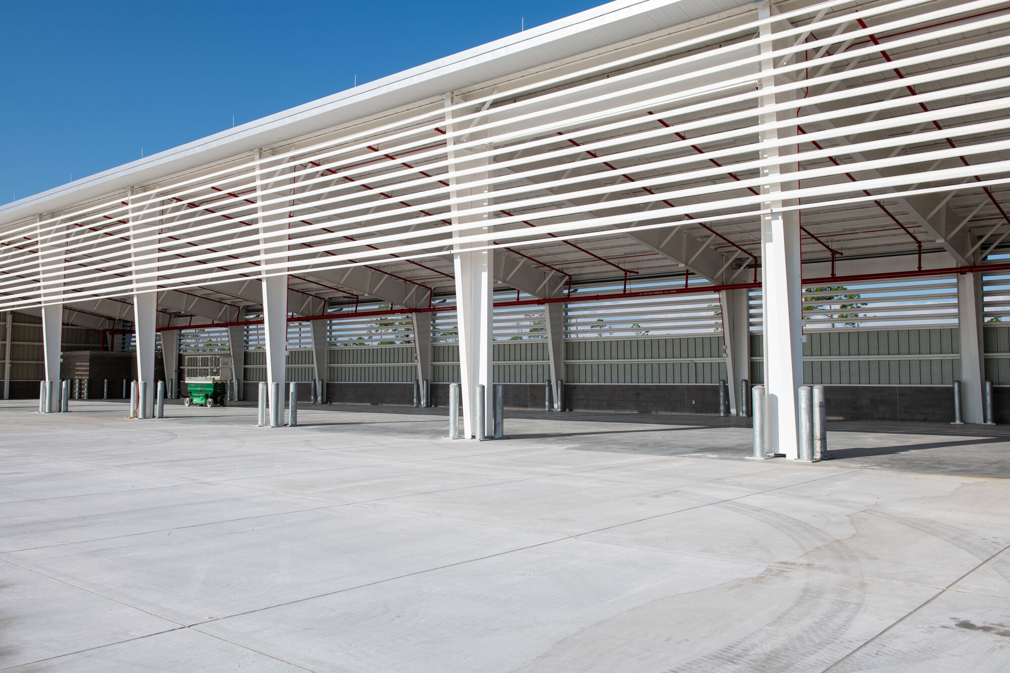 Empty overhang facility.