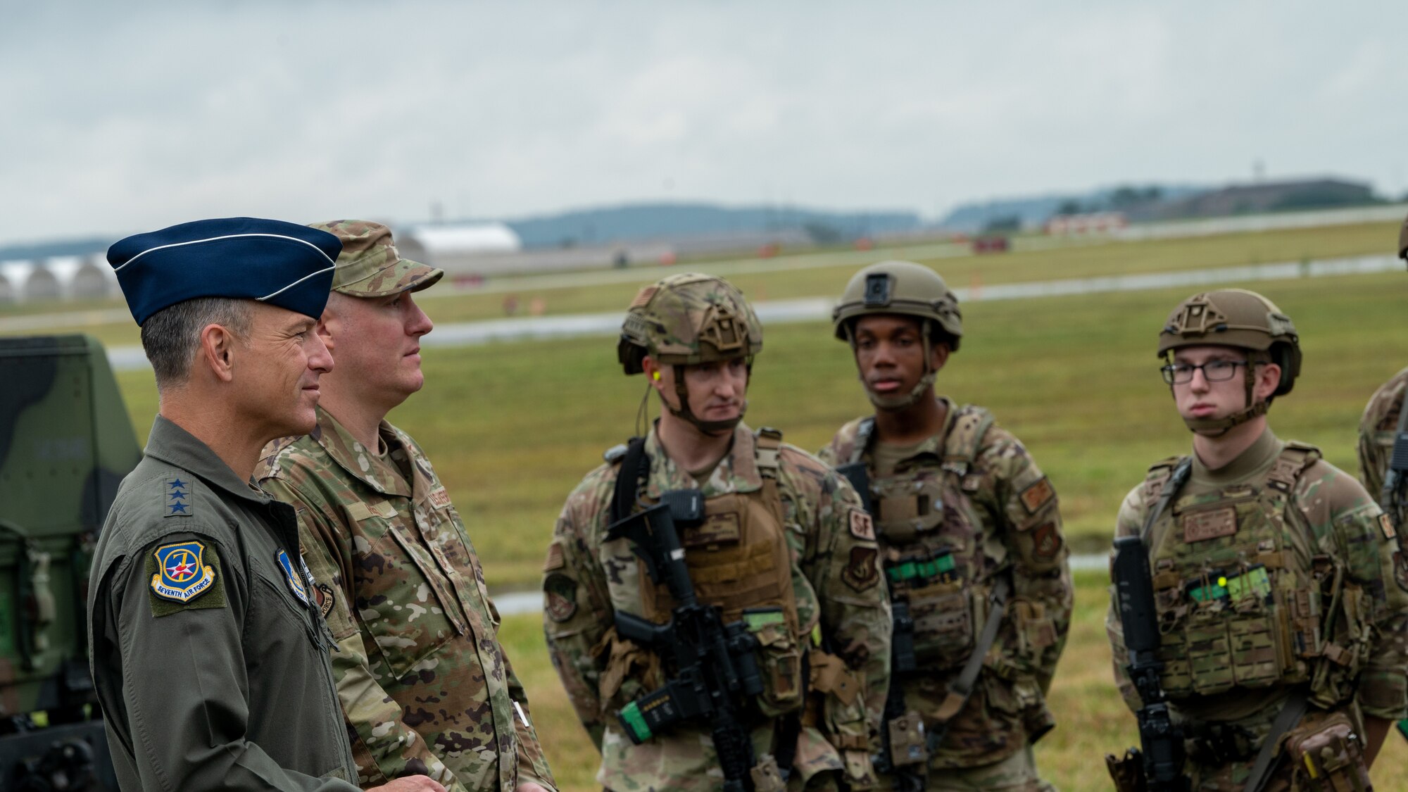 7th Air Force commander and command chief meet and speak with Airmen during mission immersion at Kunsan Air Base