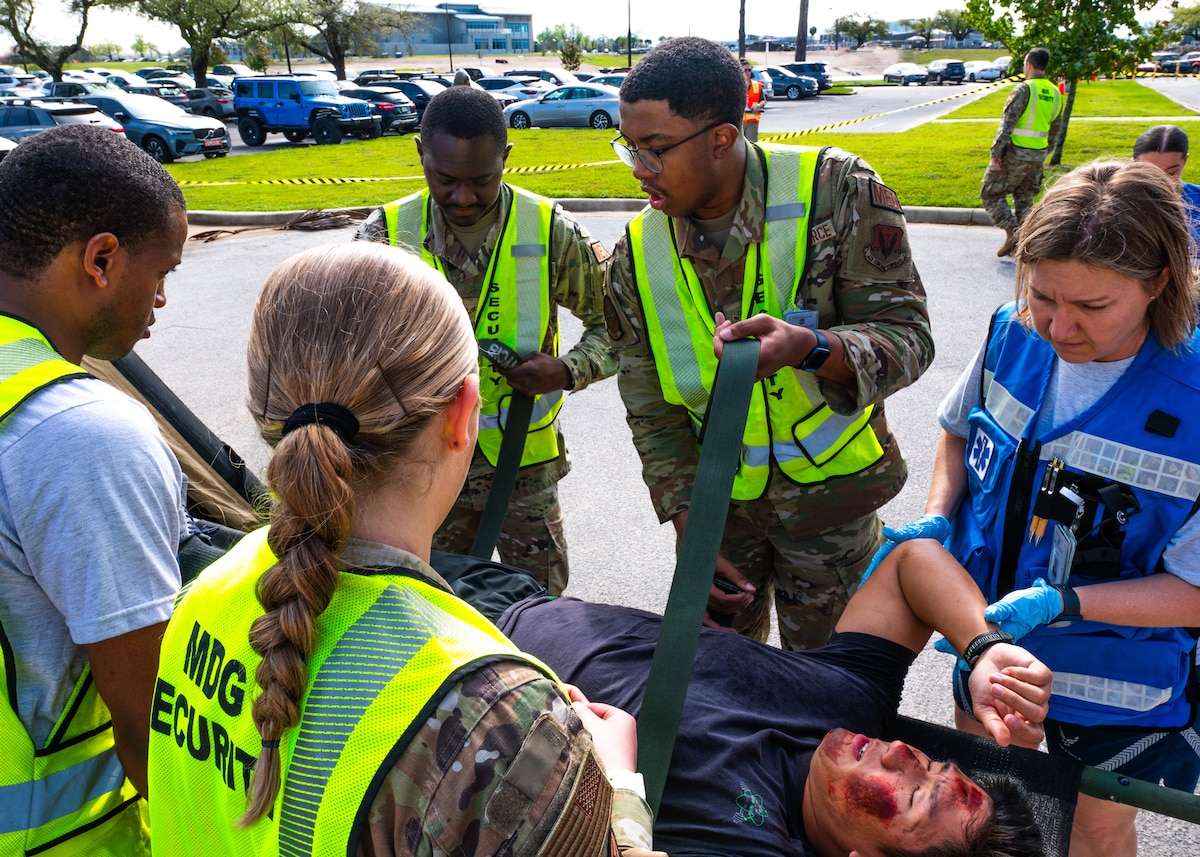 Simulated emergency training