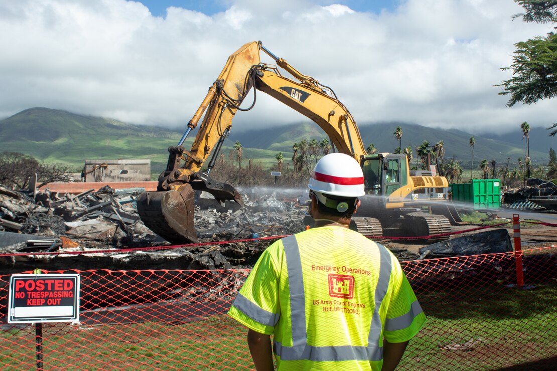 U.S. Army Corps of Engineers contractors conduct vessel debris removal operations near the harbor in Lahaina, Hawai‘i, Jan. 27. To ensure debris removal operations are conducted safely, there is significant coordination and safety planning between USACE and the contractor performing the work. USACE is overseeing the debris removal mission under a Federal Emergency Management Agency assigned mission, which is part of a coordinated effort with the Hawai‘i Emergency Management Agency, Maui County and the U.S. Environmental Protection Agency to clean up areas of the island affected by the Aug. 8, 2023, wildfires. (USACE Photo by Robert DeDeaux)