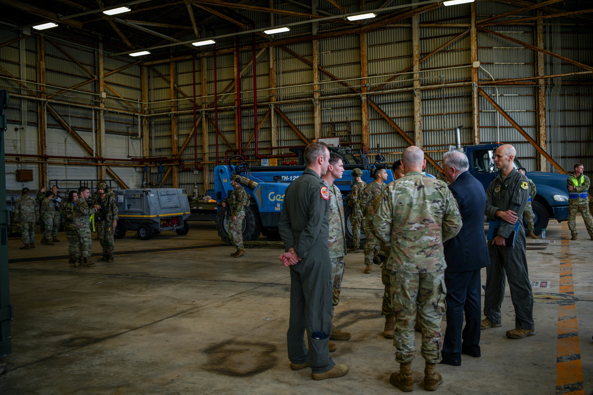 SecAF speaks with 18th Wing leadership.