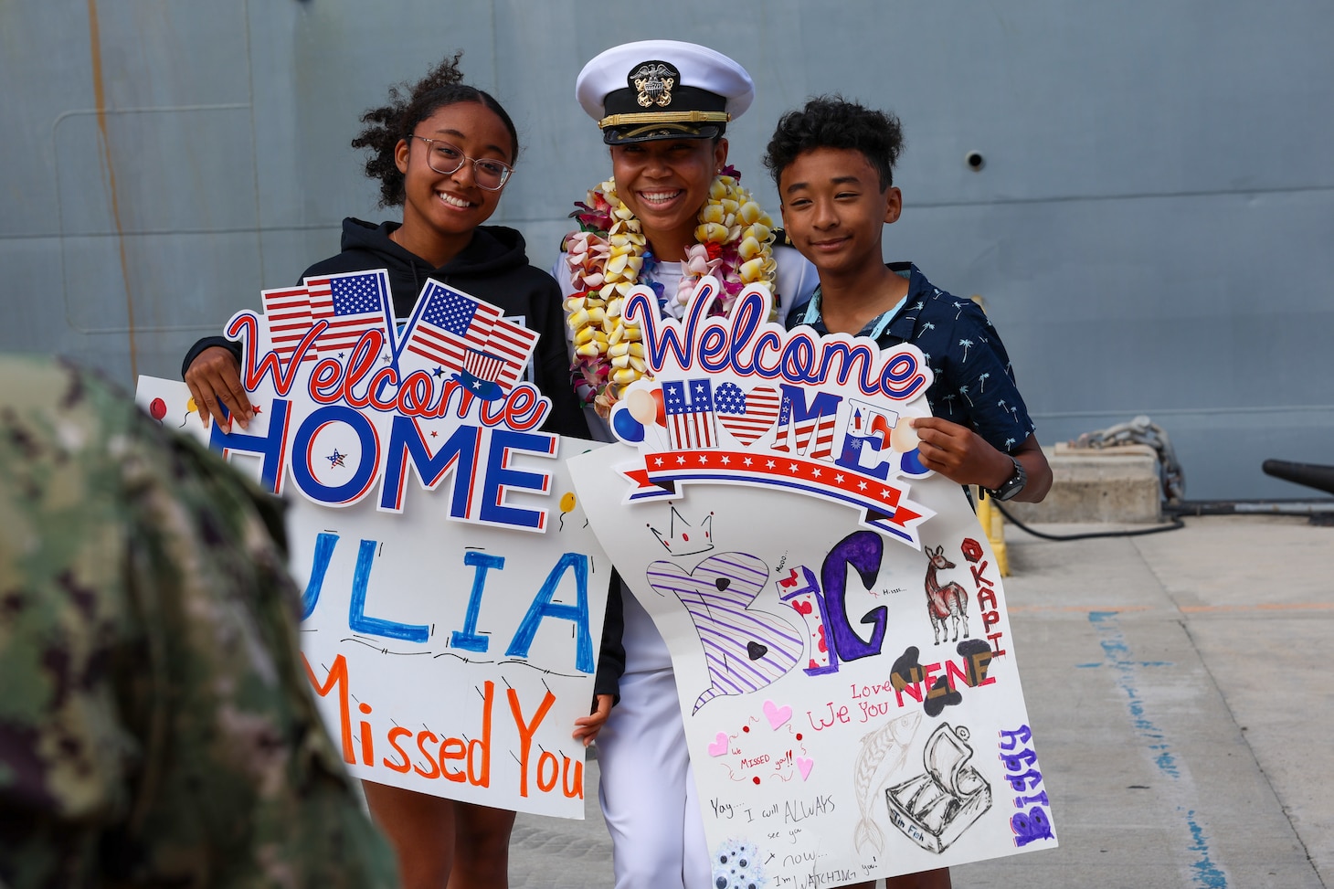 USS Antietam (CG 54) Homeport Shifts to Hawaii