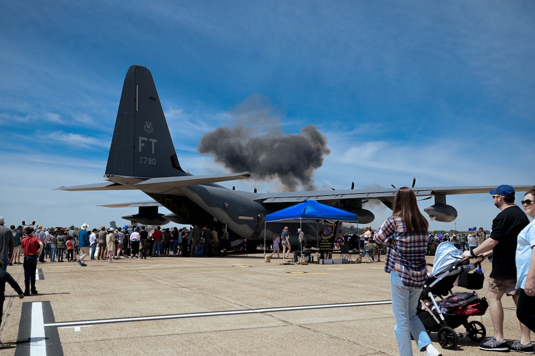 people at an airshow