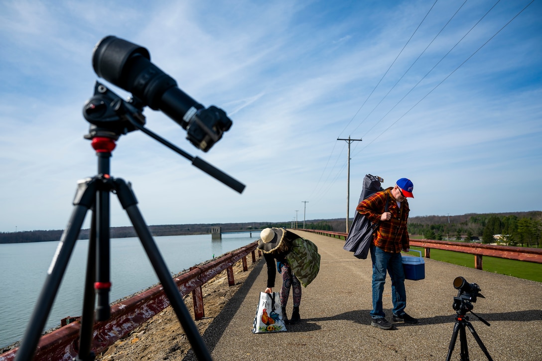 Total solar eclipse draws visitors to multiple reservoirs across