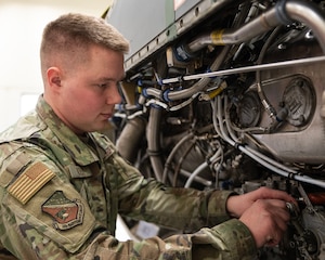 U.S. Air Force Staff Sgt Kolin Kelly, an Aerospace Propulsion Specialist at the 133rd Maintenance Group, works on a prop rod from a C-130 Hercules engine in St. Paul, Minn., April 4, 2024.
