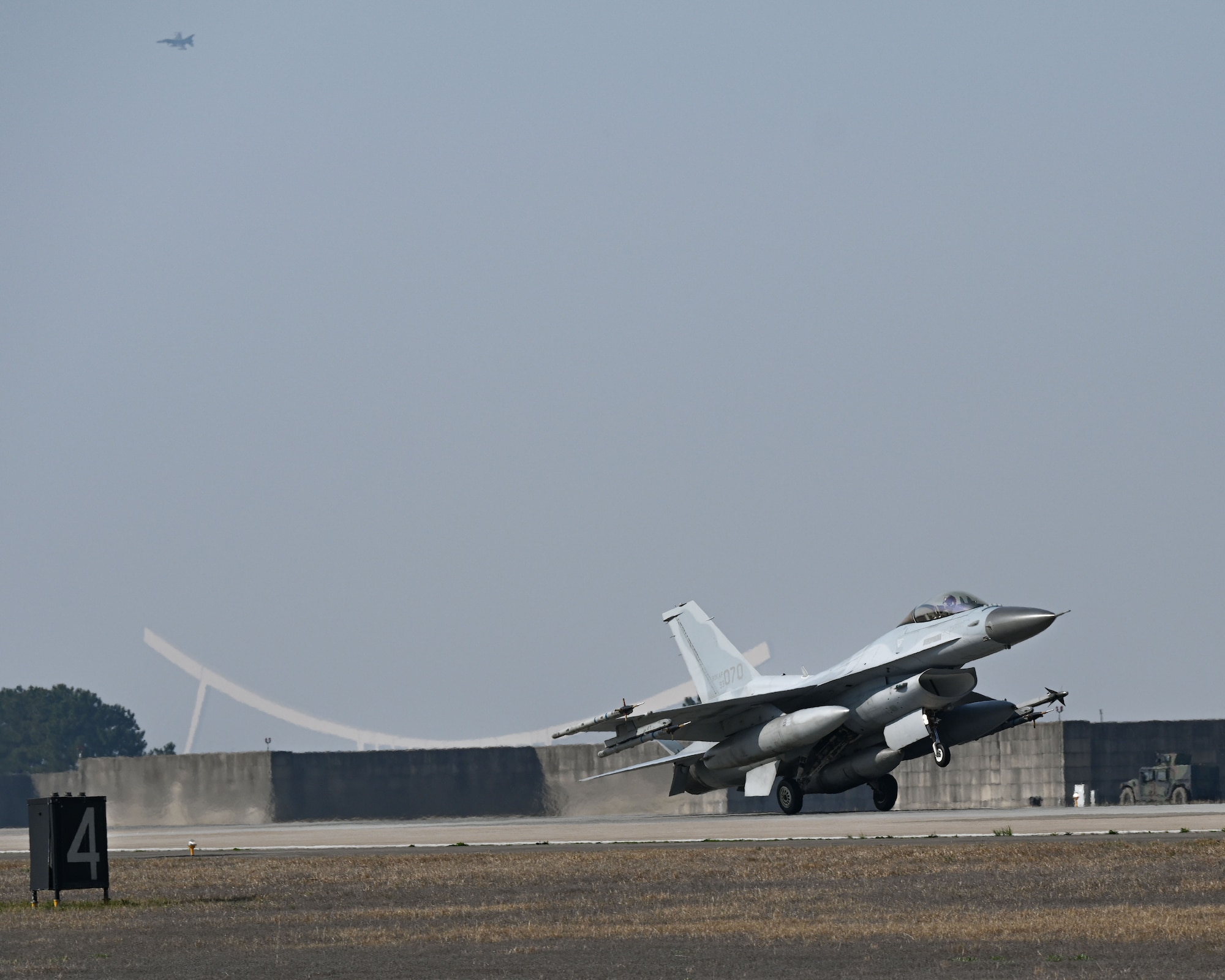 A Republic of Korea Air Force KF-16 Fighting Falcon assigned to the 19th Fighter Wing lands for Korea Flying Training 2024.