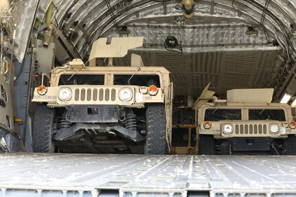 Army and Air Force Reserve integrate to practice strategic air mobility