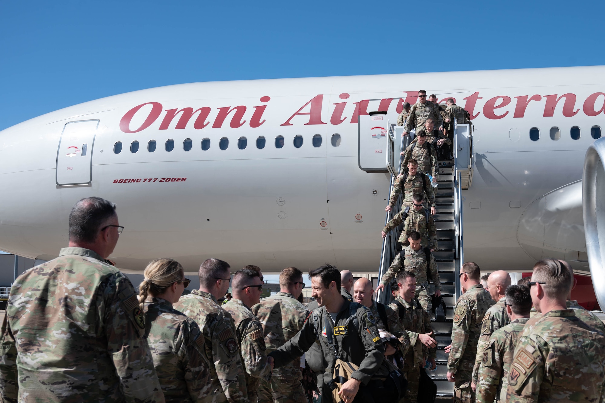 A photo of Airmen returning from deployment