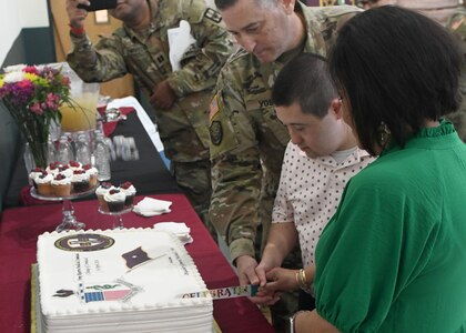 AR-MEDCOM 'Warrior Medics' welcome new CG amid transition to LSCO, LSMO