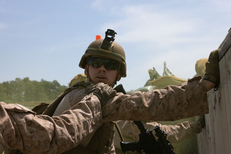 Light up the sky: 2nd Low Altitude Air Defense Battalion conducts counter-unmanned aircraft system training range