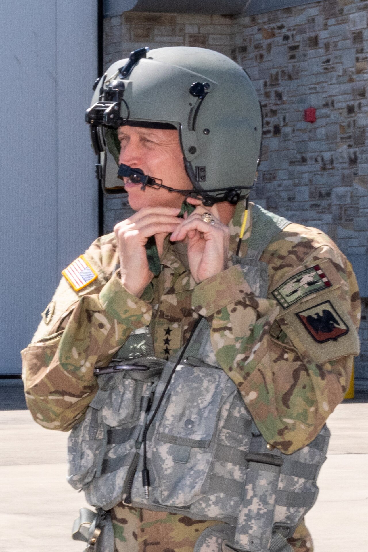 Army Gen. Daniel R. Hokanson, chief of the National Guard Bureau, visited Fort Indiantown Gap April 22 where he met with Pennsylvania National Guard leadership, members of the Eastern Army National Guard Aviation Training Site and flew a CH-47F Chinook helicopter. (Pennsylvania National Guard photo by Wayne V. Hall)