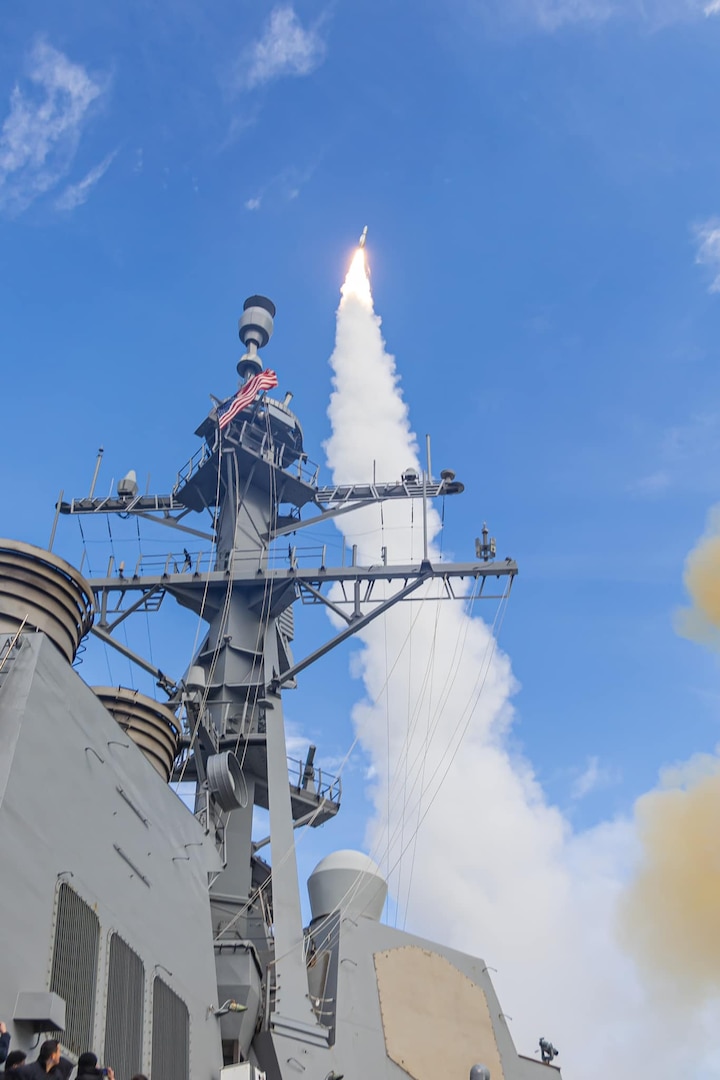 USS Winston S. Churchill (DDG 81) fires a standard missile (SM-2) during Combat System Ship Qualification Trials