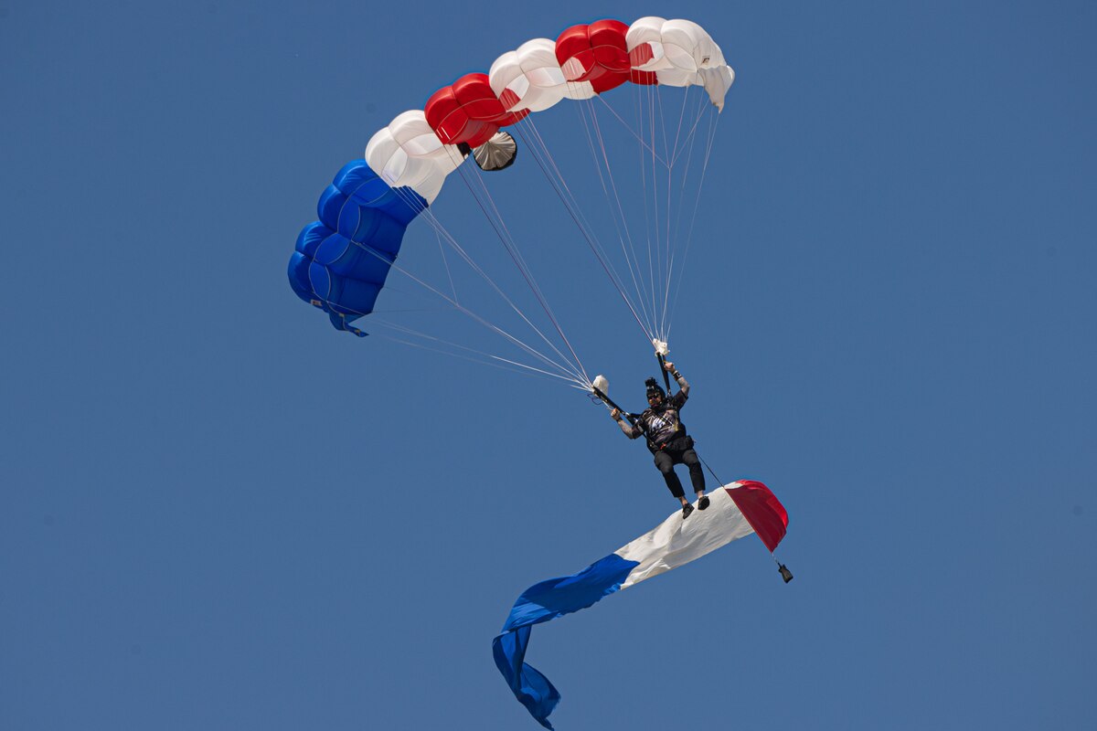 Skydiver