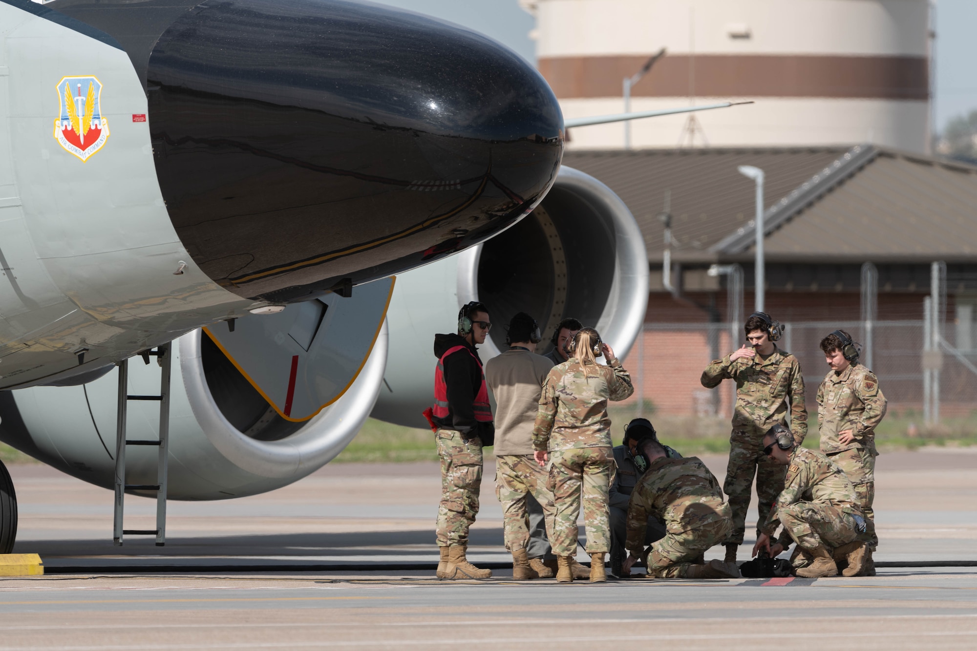 Airmen working on a aircraft