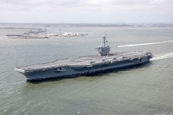 USS George Washington (CVN 73) departs Naval Station Norfolk.