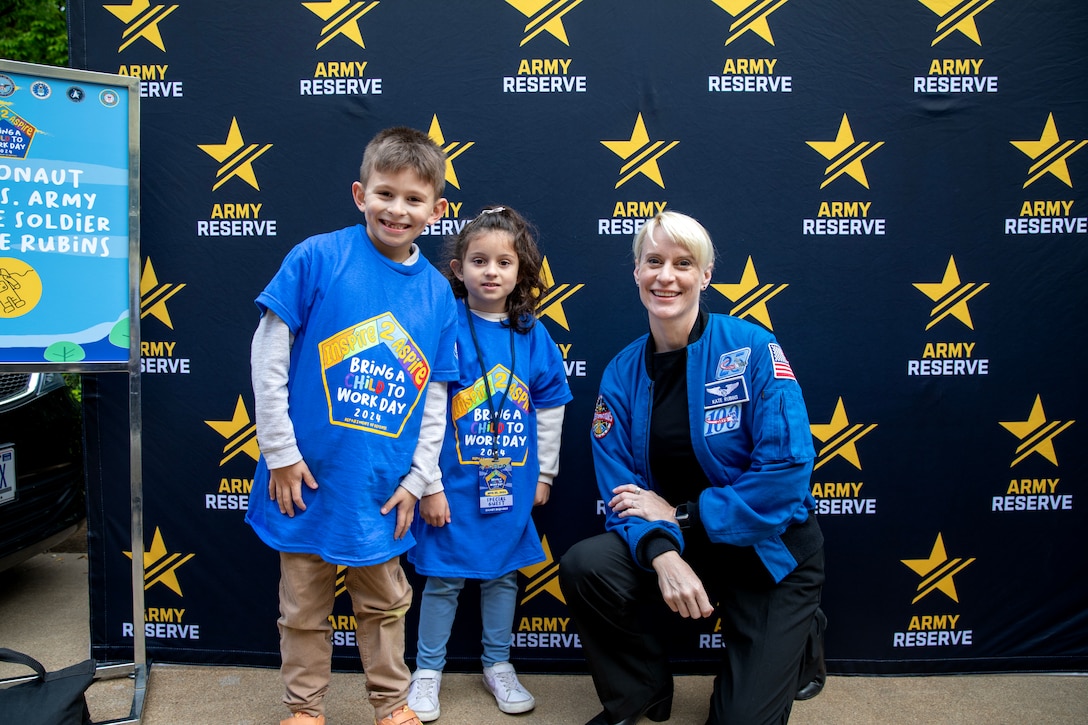 Astronaut and Army Reserve Soldier at Pentagon's Bring a Child to Work Day