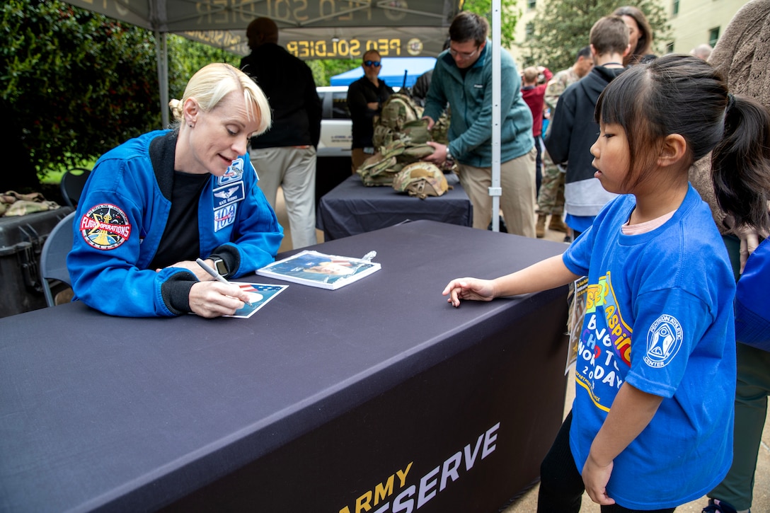 Astronaut and Army Reserve Soldier at Pentagon's Bring a Child to Work Day