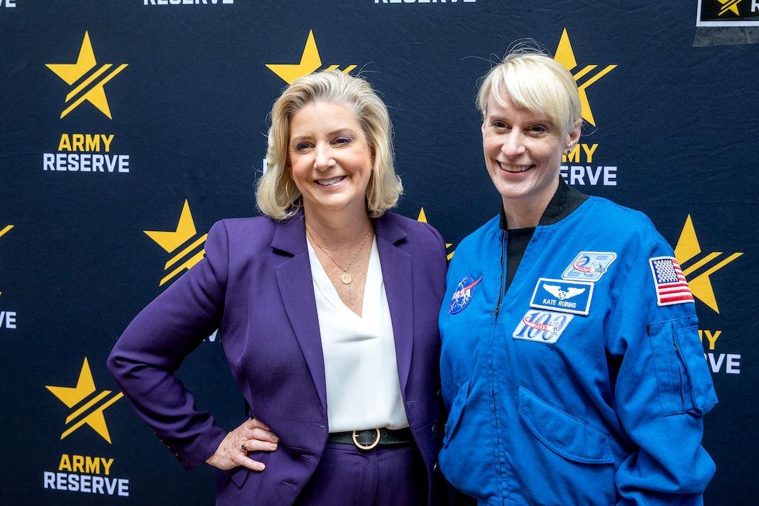 Astronaut and Army Reserve Soldier at Pentagon's Bring a Child to Work Day