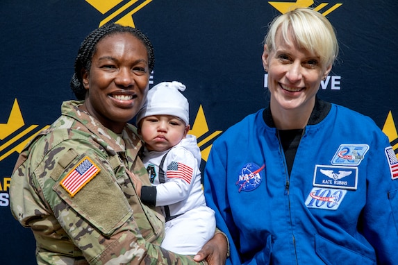 Astronaut and Army Reserve Soldier at Pentagon's Bring a Child to Work Day