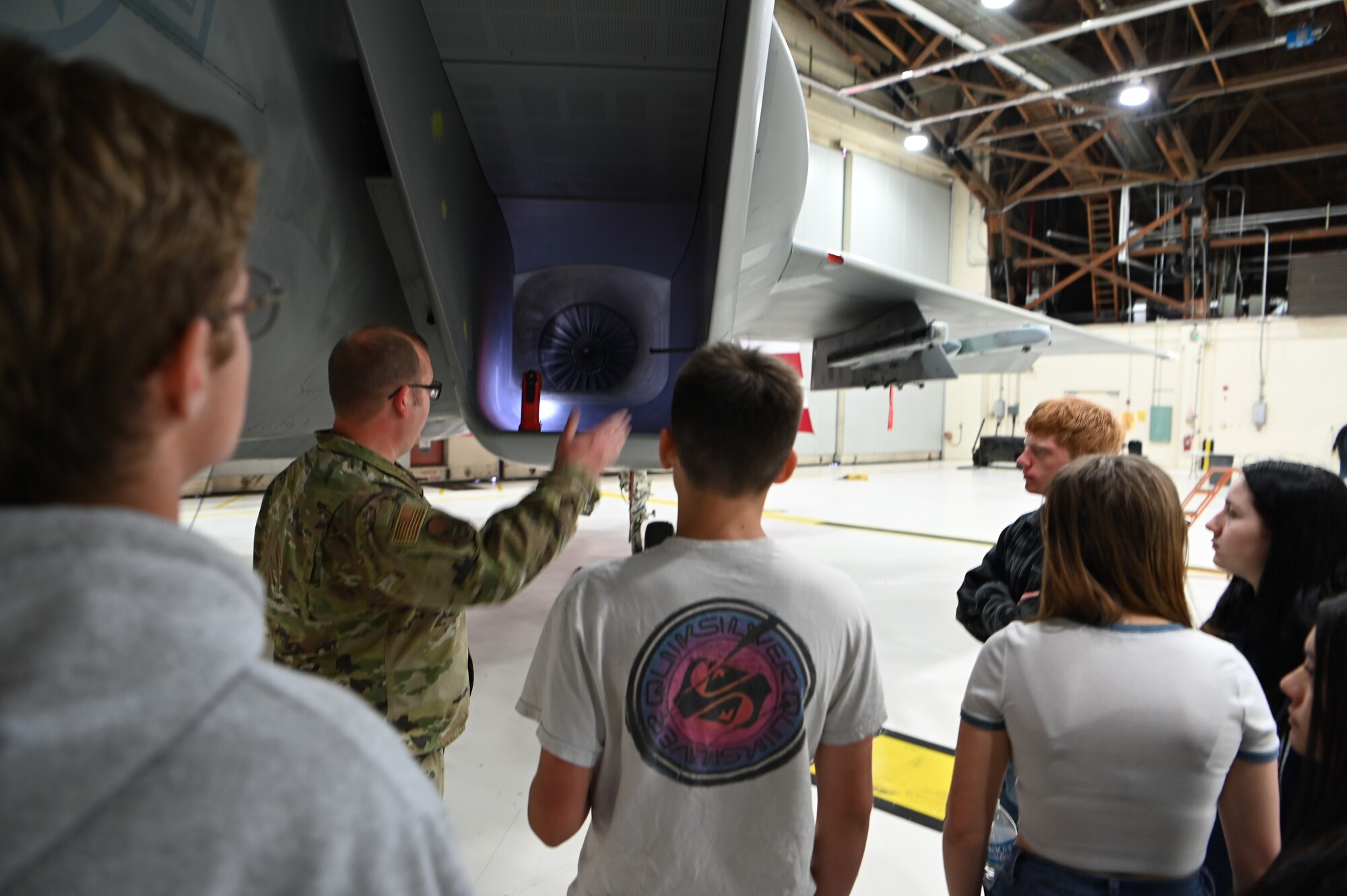 Airmen and kids