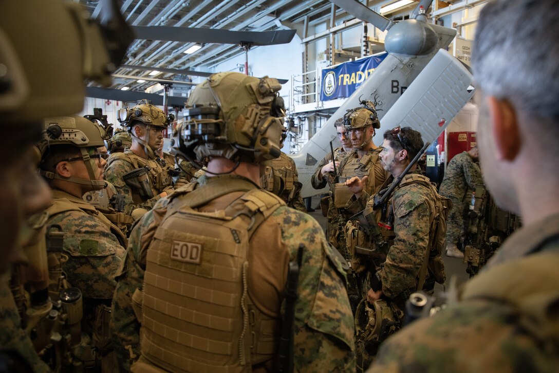 WSP ARG-24th MEU Conducts Simulated TRAP