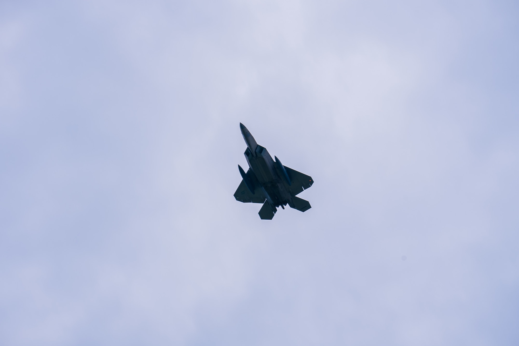 A U.S. F-22A Raptor assigned to the 27th Fighter Squadron arrives at Kadena Air Base, Japan, April 20, 2024. While deployed to the Keystone of the Pacific, the 27th FS will work in conjunction with additional heavy, reconnaissance, fourth generation fighters, and fifth generation fighter assets at Kadena to ensure continued steady-state fighter capabilities in the region. (U.S. Air Force photo by Senior Airman Cedrique Oldaker)