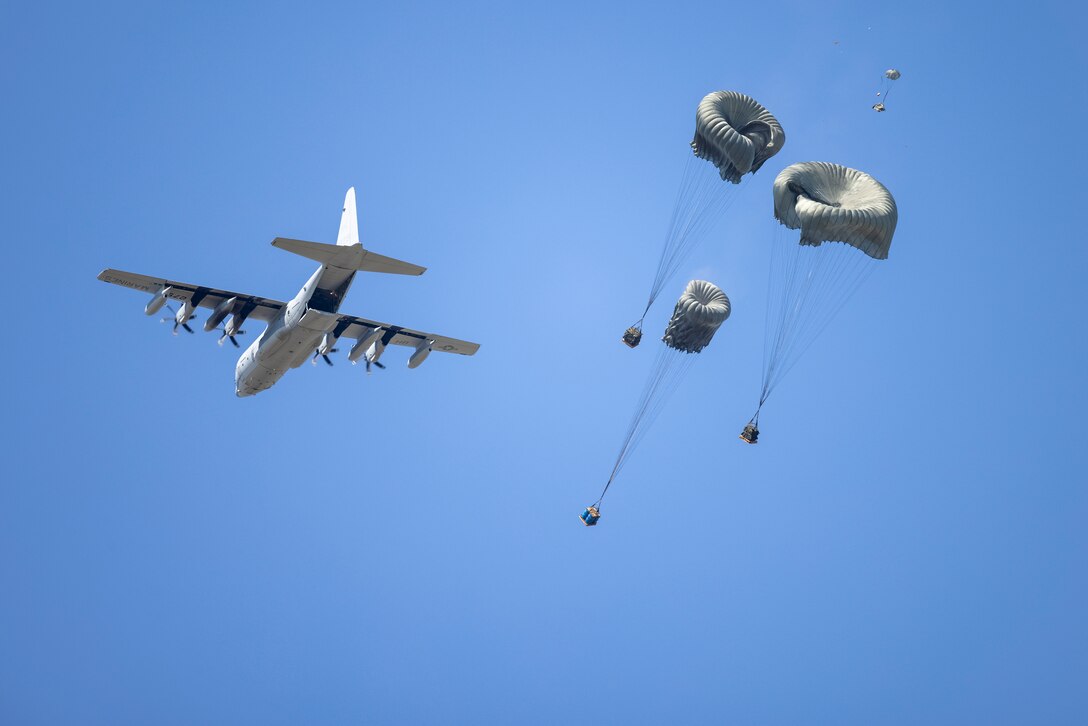 2nd Distribution Support Battalion conducts Air Delivery Training