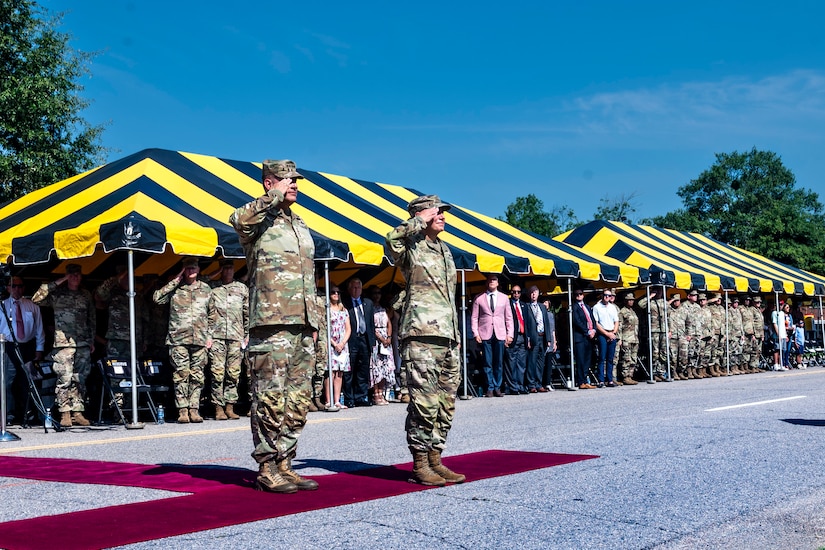 Double Eagle Six signs off: Lt. Gen. Jody Daniels ends tenure at U.S. Army Reserve Command